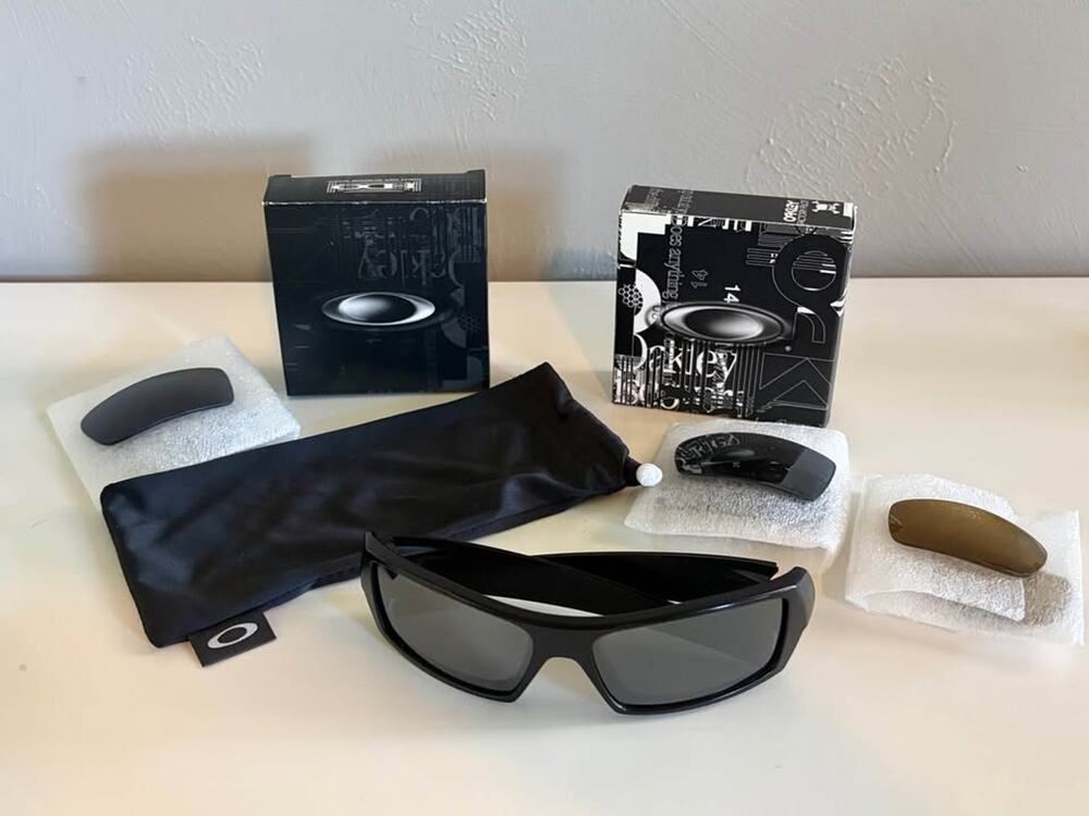 Oakley Gascan 03-473 sunglass + 3 Extra Lens sets polarized boxes (0248)